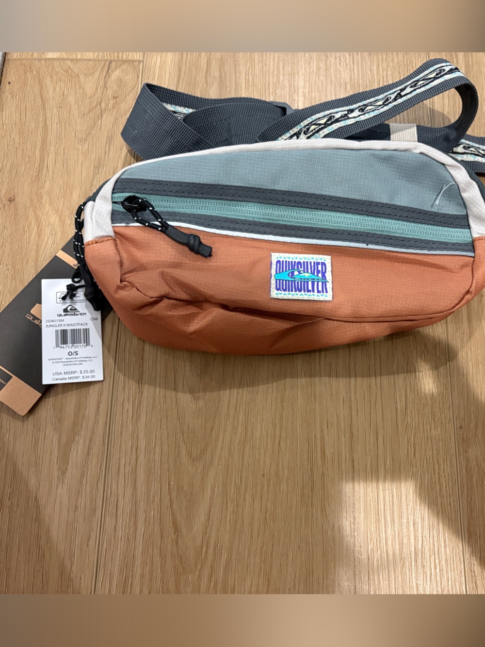 Quiksilver Two-Tone Rust and Sage Belt Bag